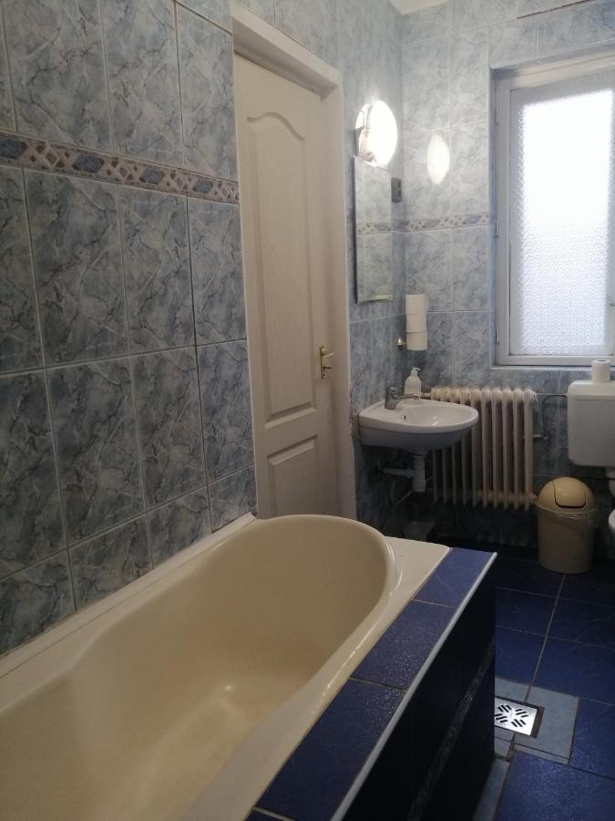 Belvarosi Vendeghaz Miskolc Luaran gambar