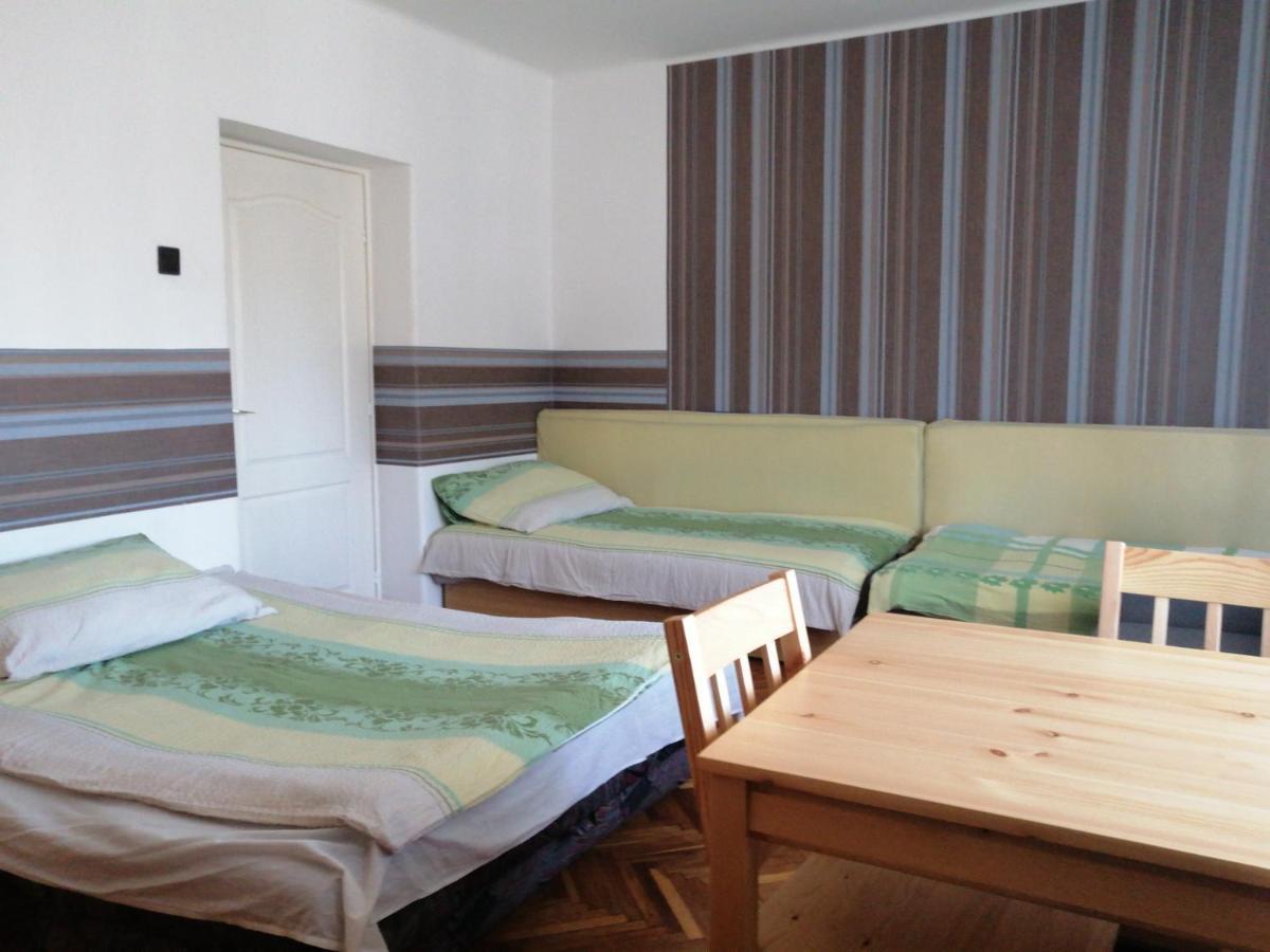Belvarosi Vendeghaz Miskolc Luaran gambar