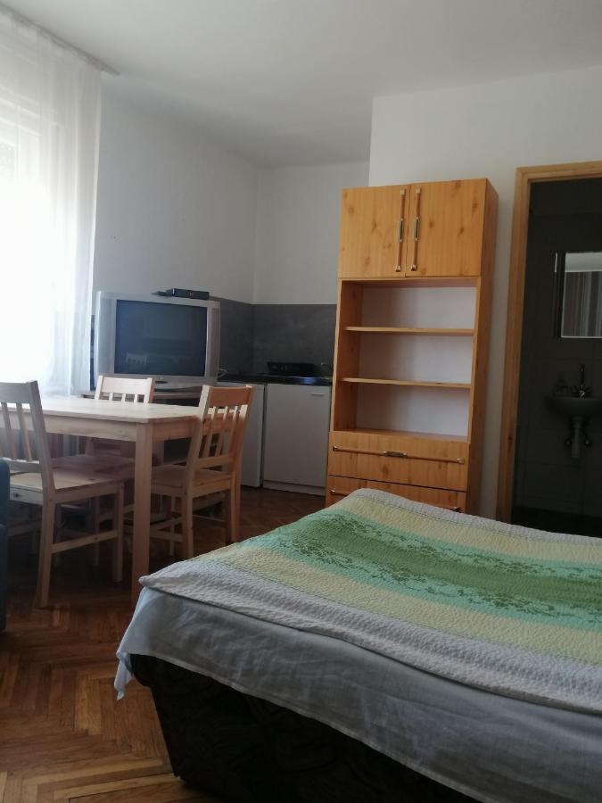 Belvarosi Vendeghaz Miskolc Luaran gambar