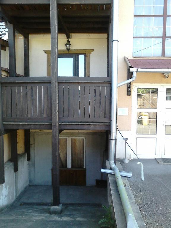 Belvarosi Vendeghaz Miskolc Luaran gambar